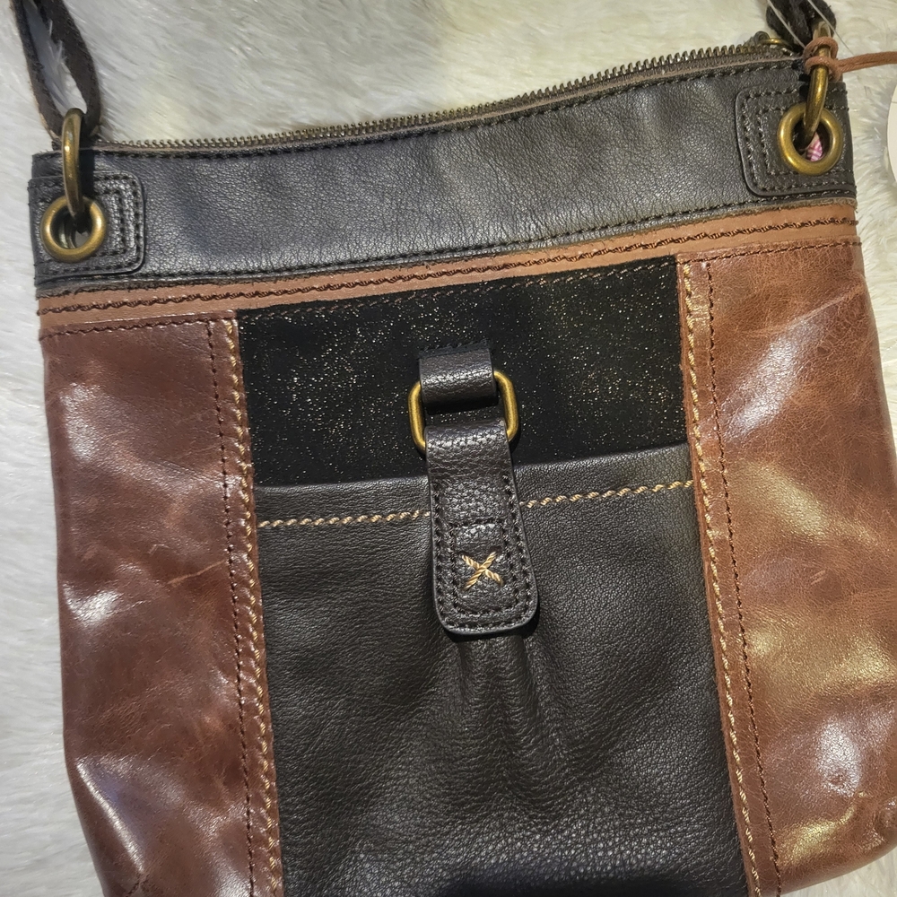 The Sak Leather Crossbody Bag - Picture 3 of 10